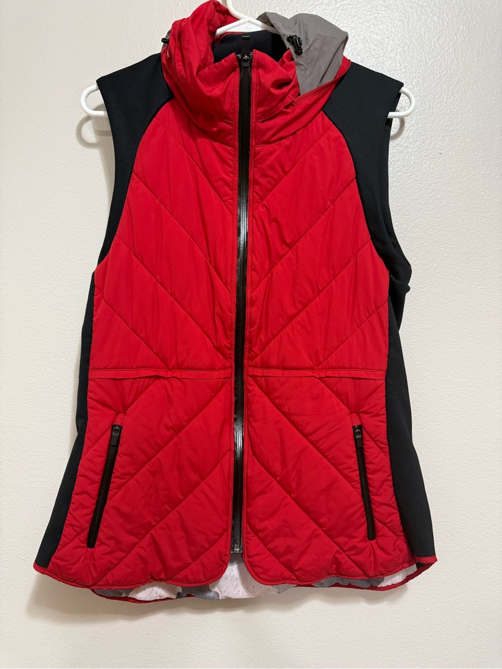 Athleta Quilted Red Hooded Vest Jacket